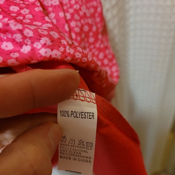 Dress - Picture 3 of 3